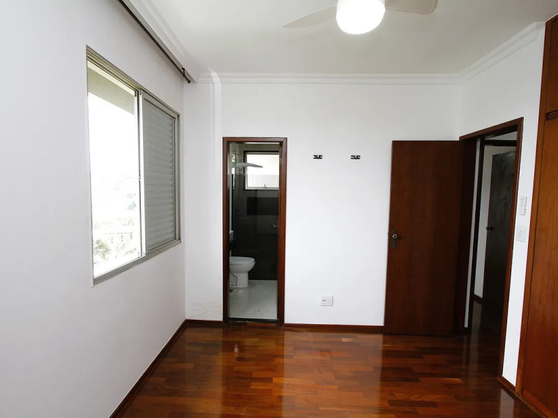 imóvel com 222m² - Buritis - Belo Horizonte
