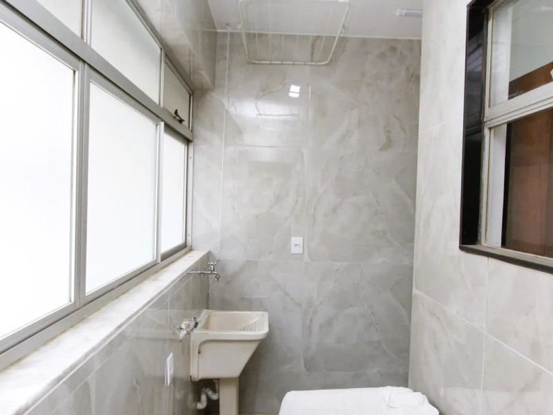 imóvel com 222m² - Buritis - Belo Horizonte