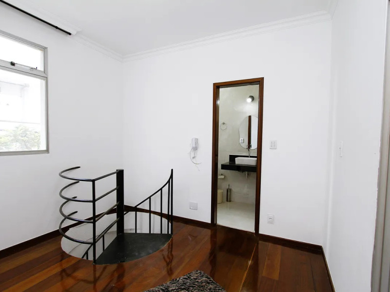 imóvel com 222m² - Buritis - Belo Horizonte