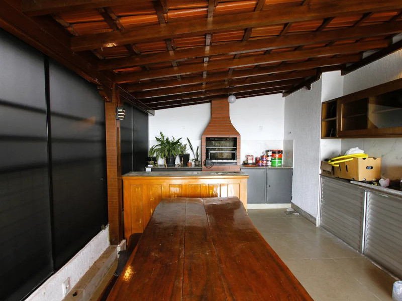 imóvel com 222m² - Buritis - Belo Horizonte