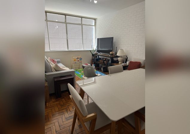 imóvel com 103m²