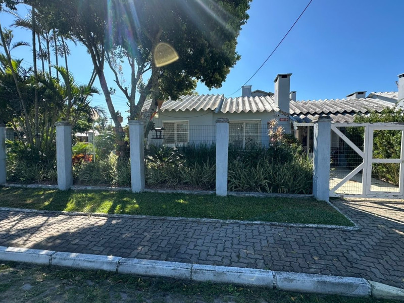 imóvel com 68m² - Posto 5 (Capão Novo) - Capão da Canoa