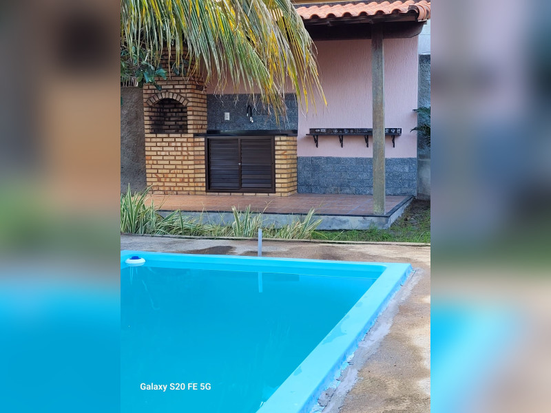 imóvel com 450m² - Paraty - Araruama