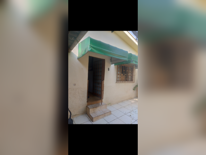 imóvel com 200m² - Marta Helena - Uberlândia