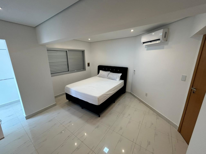 imóvel com 627m² - Vila Tupi - Praia Grande
