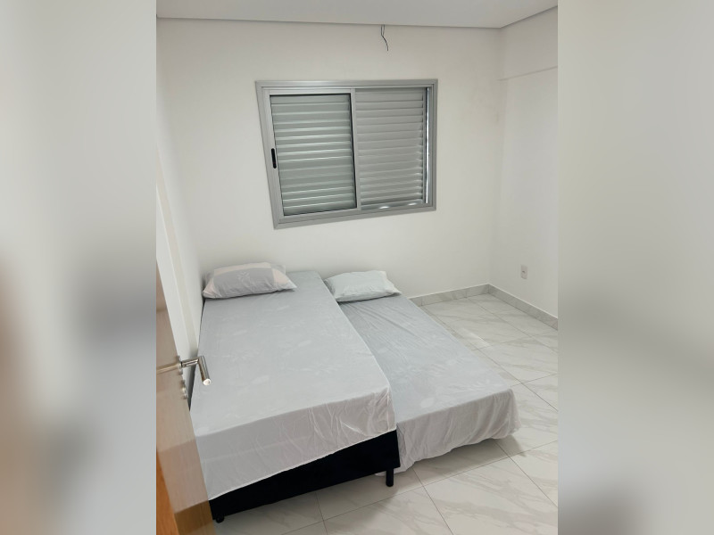 imóvel com 627m² - Vila Tupi - Praia Grande
