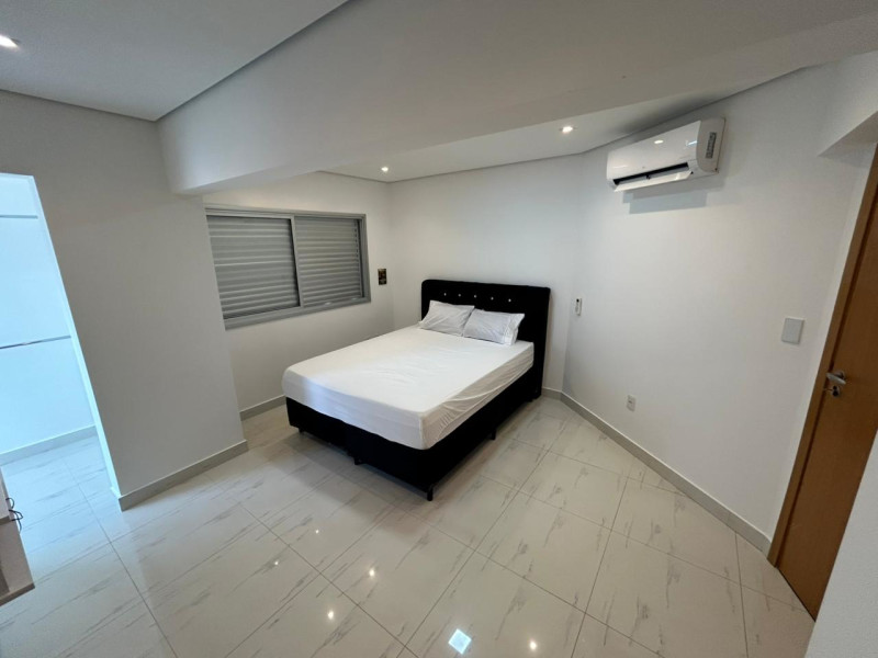 imóvel com 627m² - Vila Tupi - Praia Grande