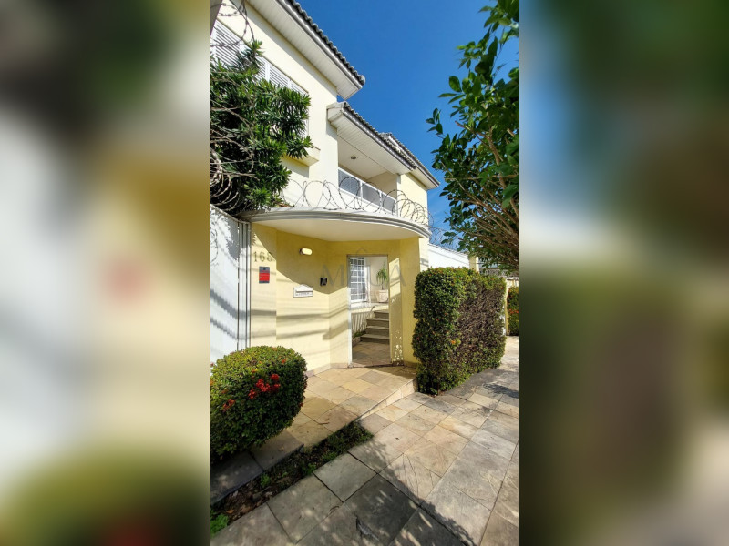 imóvel com 180m² - Jardim Vinte e Cinco de Agosto - Duque de Caxias