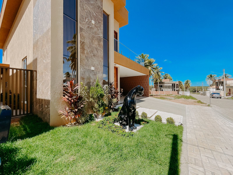 imóvel com 240m² - Cajupiranga - Parnamirim