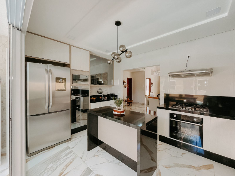 imóvel com 240m² - Cajupiranga - Parnamirim