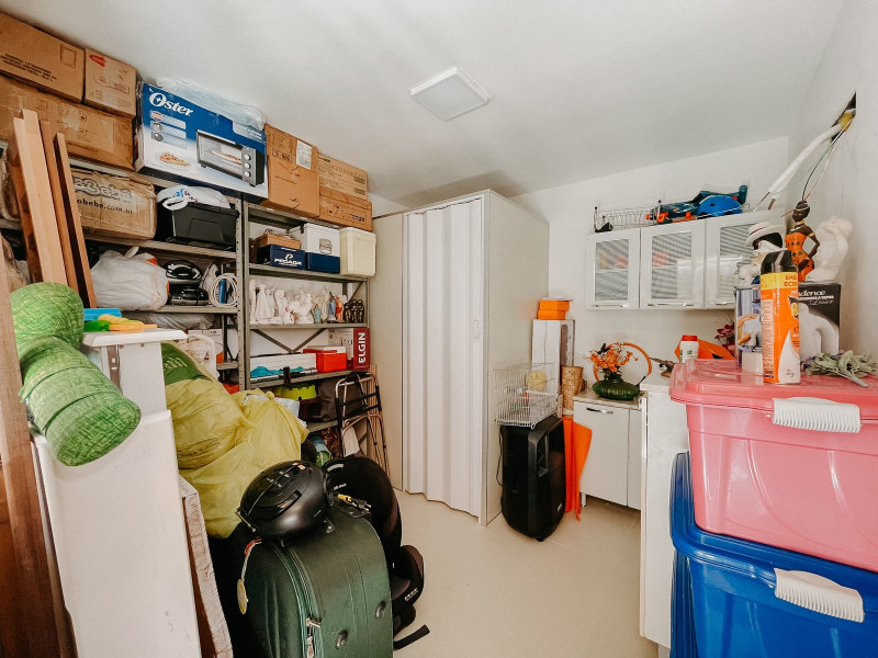 imóvel com 240m² - Cajupiranga - Parnamirim