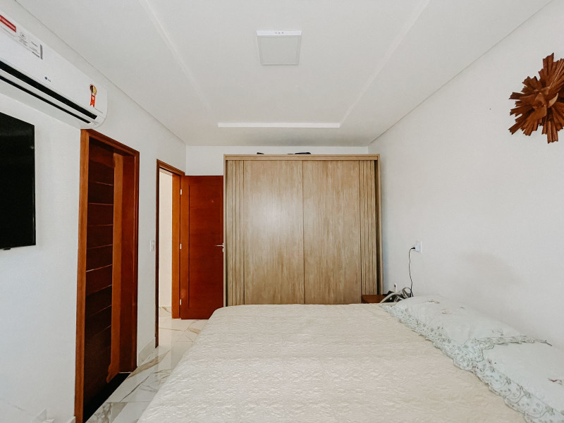 imóvel com 240m² - Cajupiranga - Parnamirim
