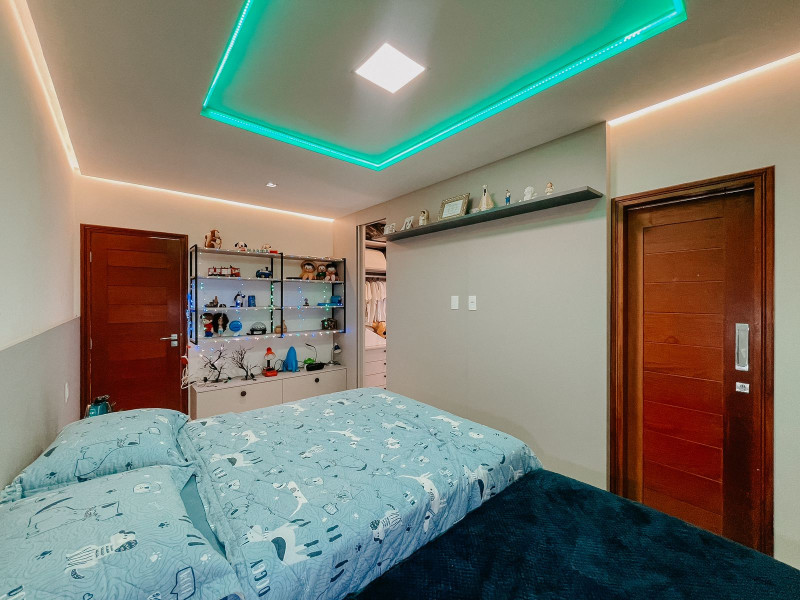 imóvel com 240m² - Cajupiranga - Parnamirim