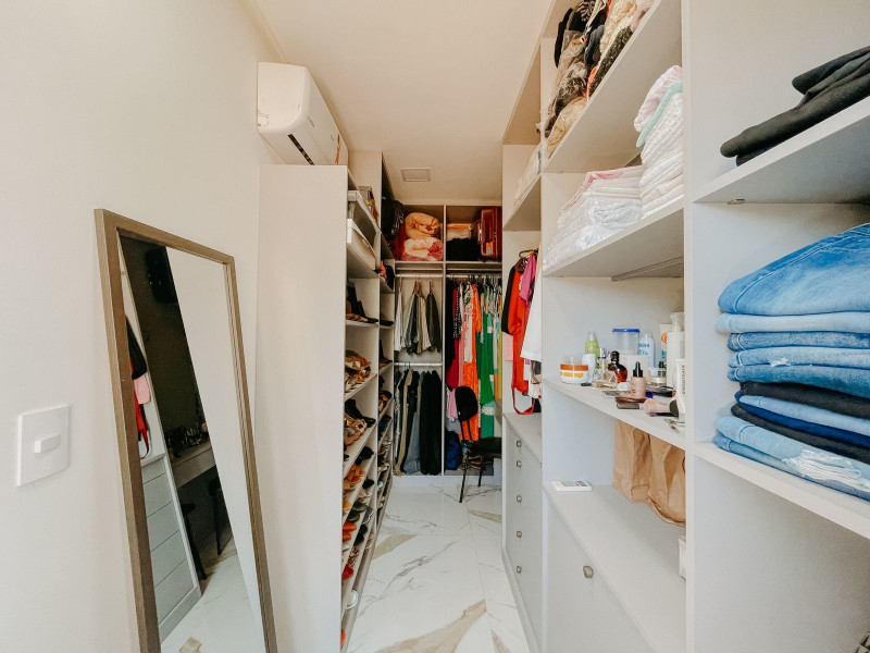 imóvel com 240m² - Cajupiranga - Parnamirim