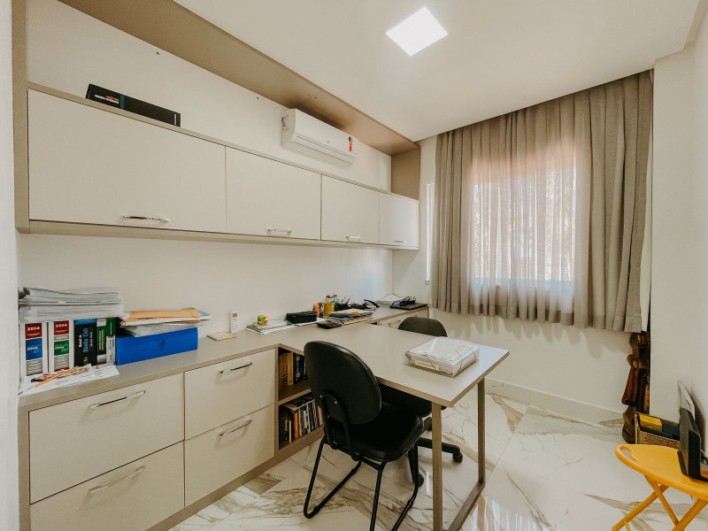 imóvel com 240m² - Cajupiranga - Parnamirim