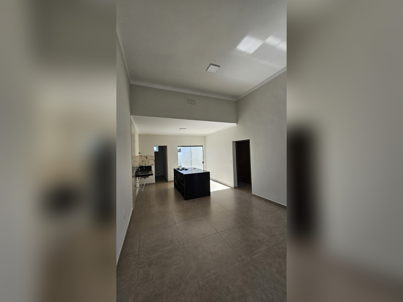 imóvel com 130m² - Centro - Aracoiaba da Serra