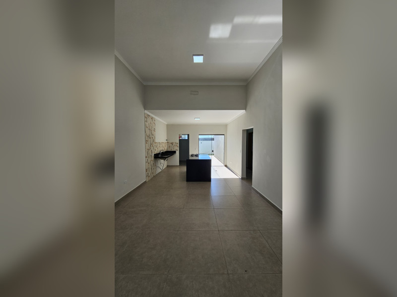 imóvel com 130m² - Centro - Aracoiaba da Serra