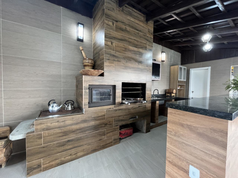 imóvel com 250m² - Dom Bosco - Itajaí
