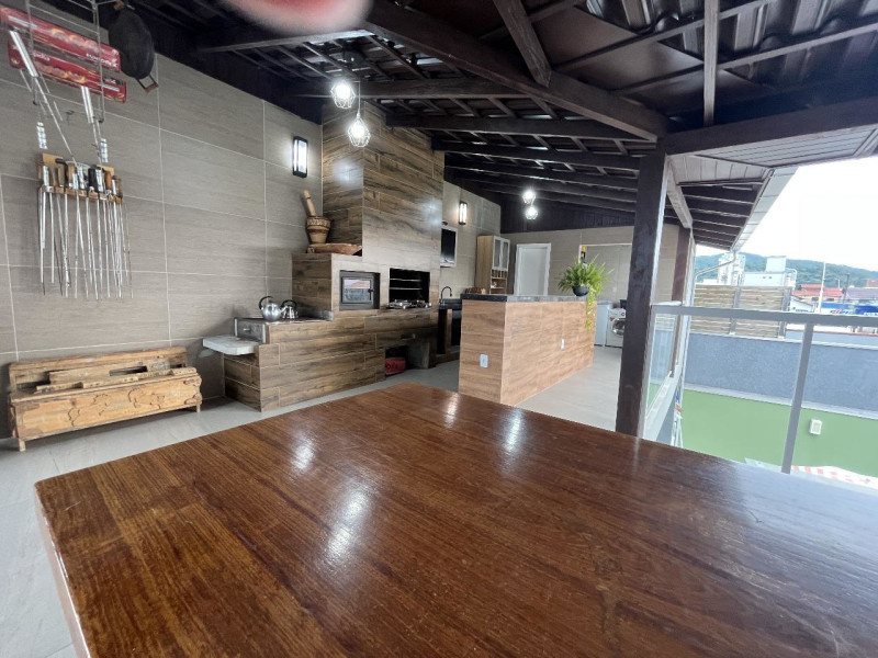 imóvel com 250m² - Dom Bosco - Itajaí
