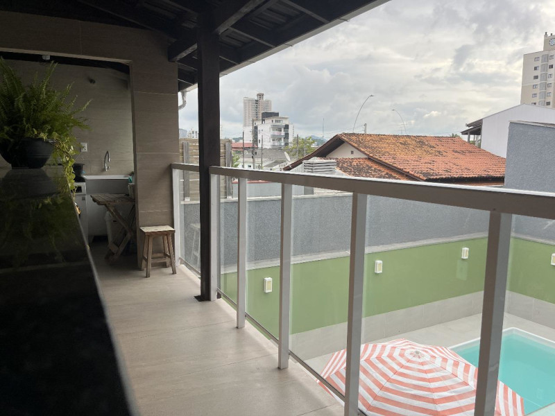 imóvel com 250m² - Dom Bosco - Itajaí