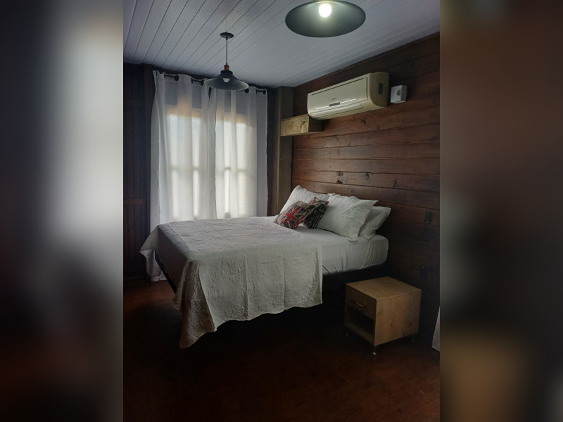 imóvel com 86m² - Armacao do Pântano do Sul - Florianópolis