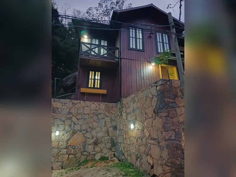 imóvel com 86m² - Armacao do Pântano do Sul - Florianópolis