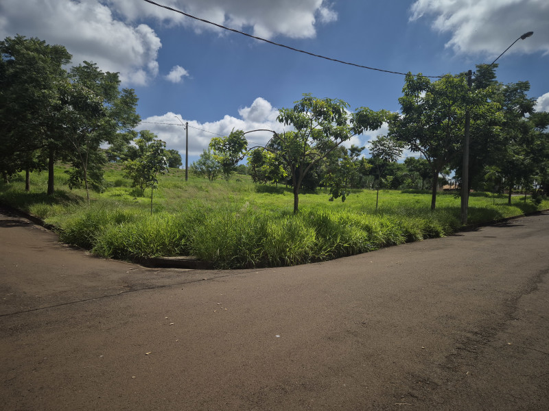 imóvel com 235m² - Euroville - Cajobi