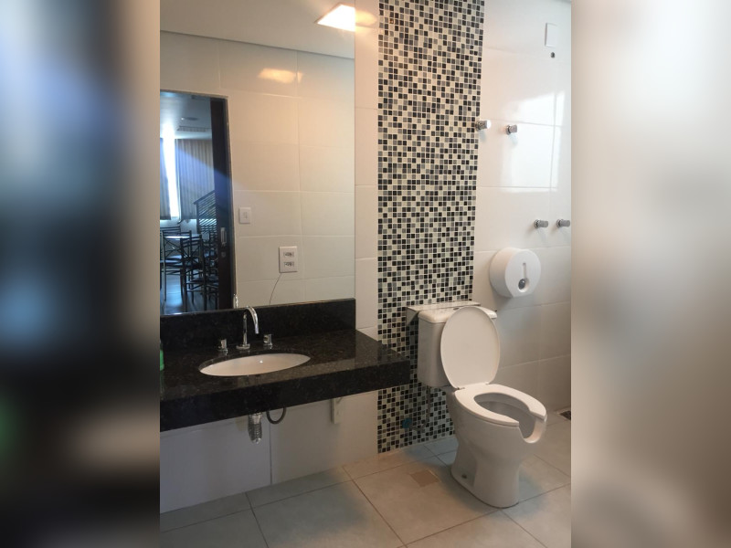 imóvel com 680m² - Ipiranga - Belo Horizonte