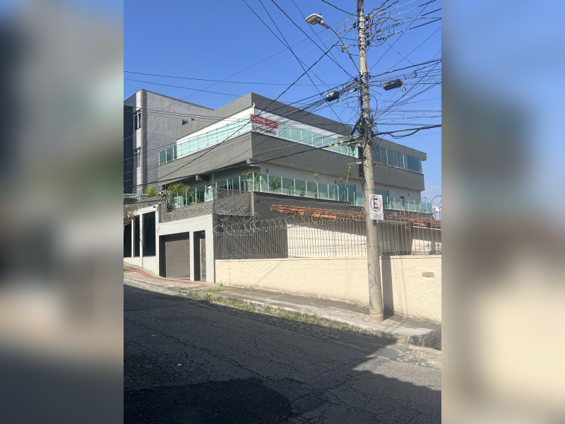 imóvel com 680m² - Ipiranga - Belo Horizonte