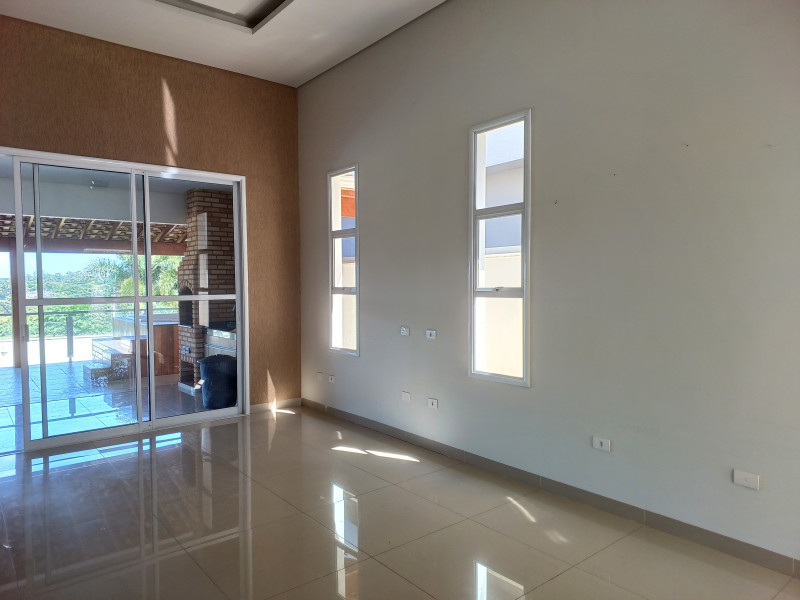 imóvel com 170m² - Residencial Lagos D'Icaraí - Salto
