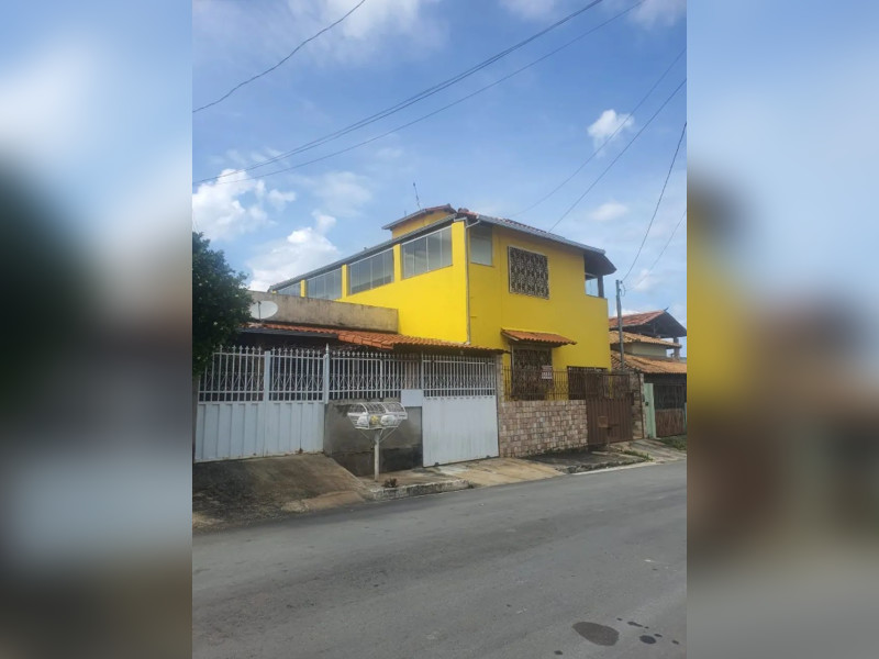 imóvel com 190m² - Lundcéia - Lagoa Santa
