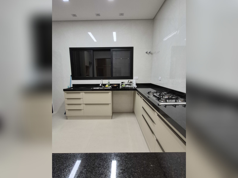 imóvel com 140m² - Jardim Jacinto - Jacareí