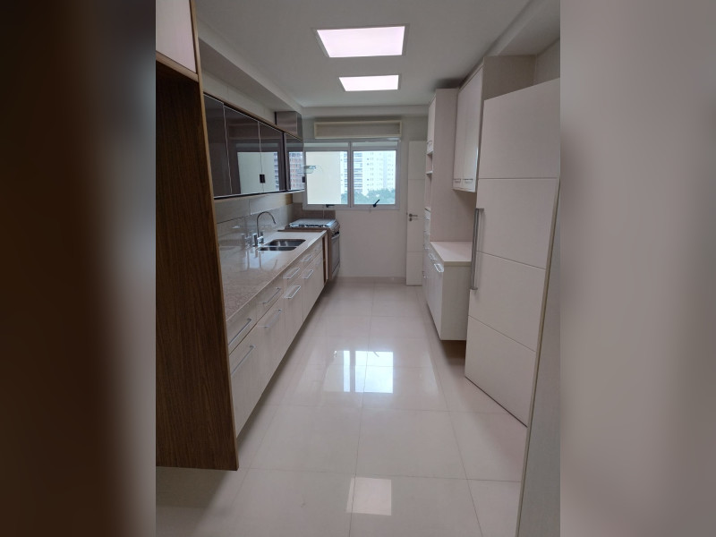 imóvel com 277m² - Alphaville Empresarial - Barueri