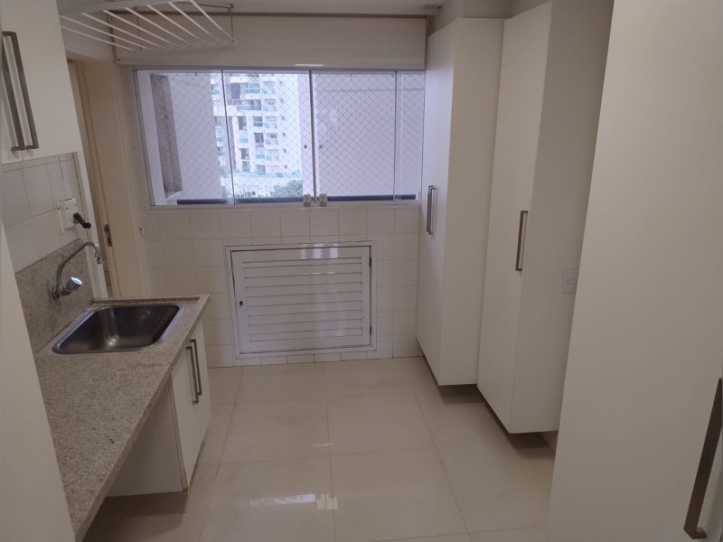 imóvel com 277m² - Alphaville Empresarial - Barueri