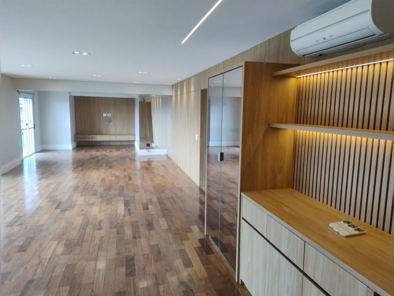 imóvel com 277m² - Alphaville Empresarial - Barueri