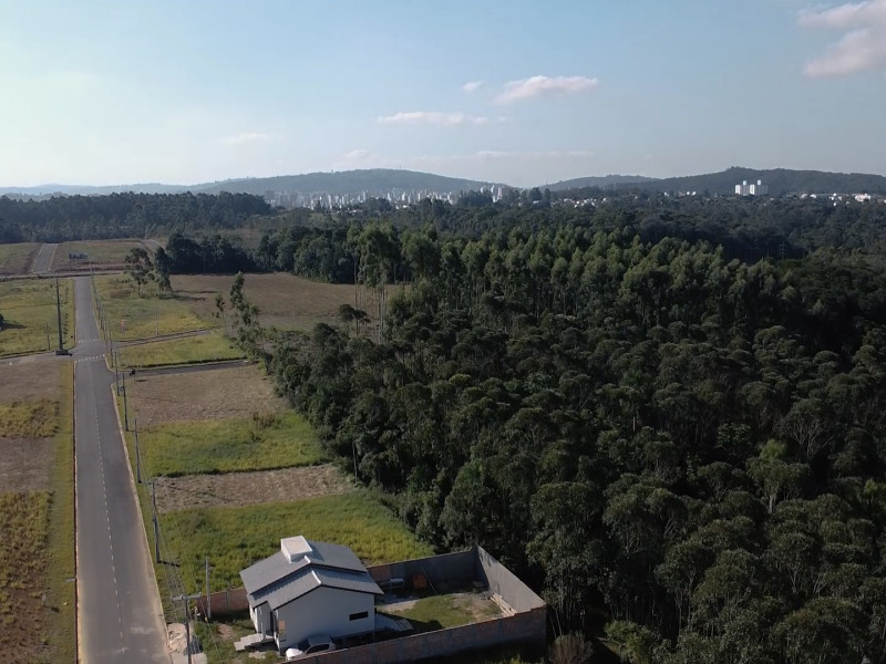 imóvel com 432m² - Primeira Linha - Criciúma