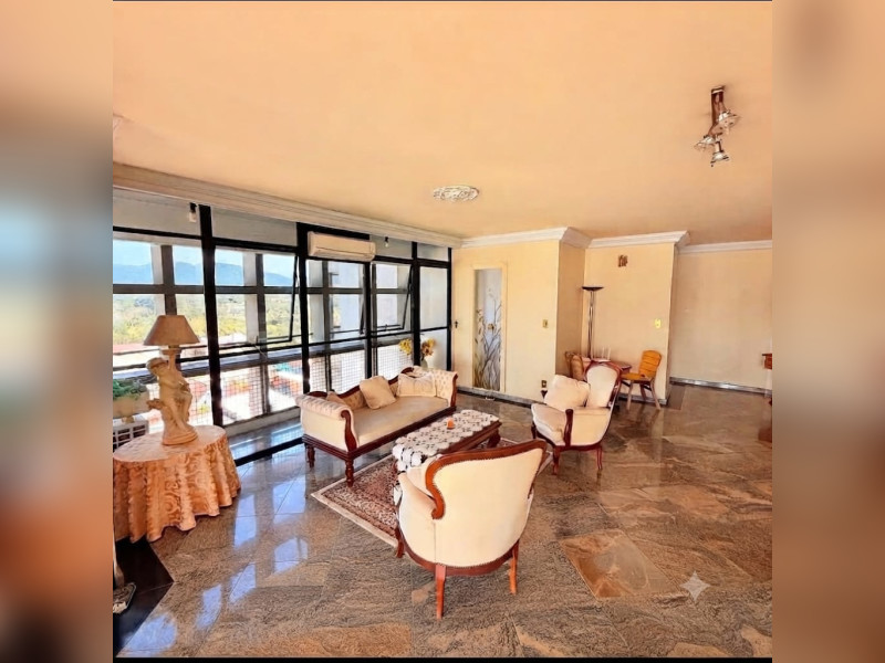 imóvel com 37776m² - Centro - Timbo