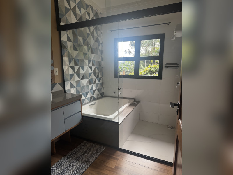 imóvel com 300m² - Pirabeiraba (Pirabeiraba) - Joinville