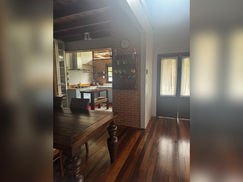 imóvel com 300m² - Pirabeiraba (Pirabeiraba) - Joinville