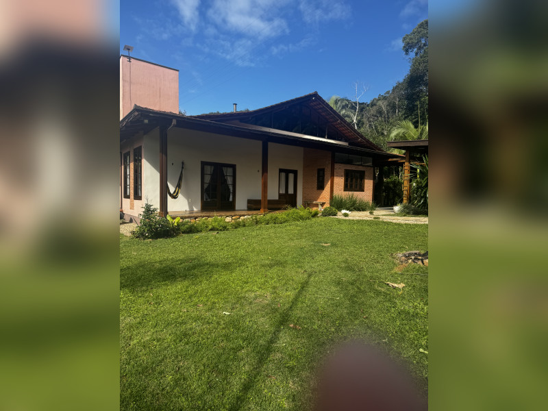 imóvel com 300m² - Pirabeiraba (Pirabeiraba) - Joinville