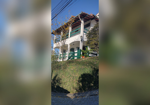 imóvel com 300m²