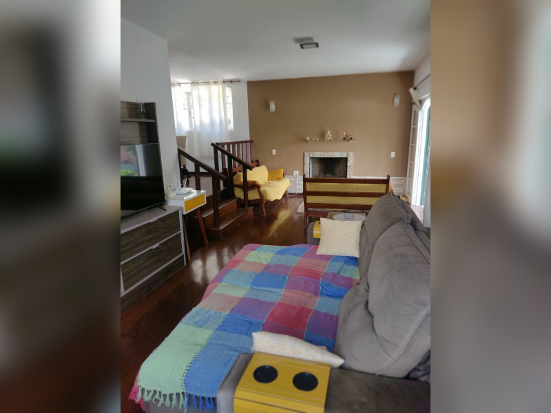 imóvel com 300m² - Mosela - Petrópolis