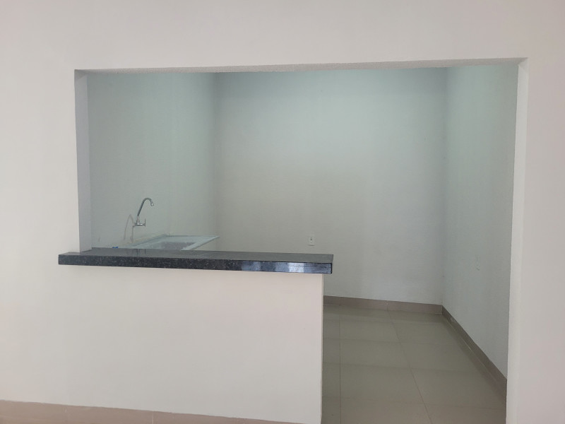 imóvel com 98m² - Centro - Paranatinga