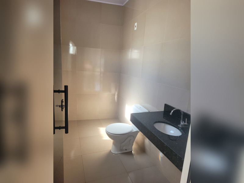 imóvel com 98m² - Centro - Paranatinga