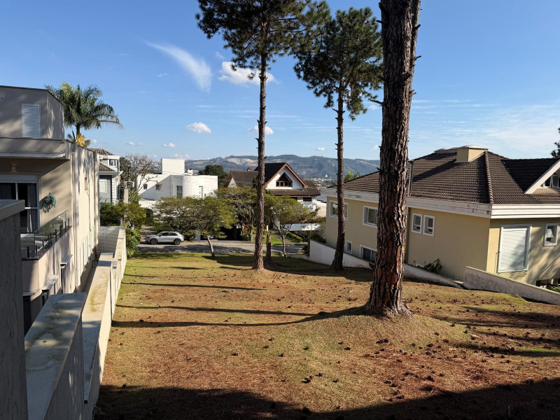 imóvel com 640m² - Residencial Dez (Alphaville) - Santana de Parnaiba