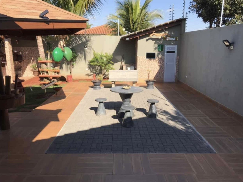 imóvel com 540m² - Portal das Torres - Maringá