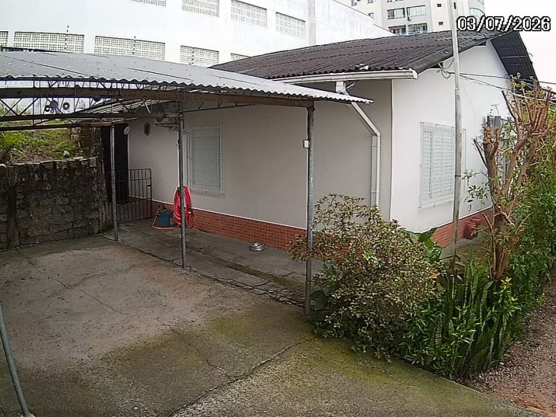 imóvel com 1135m² - Barreiros - São José