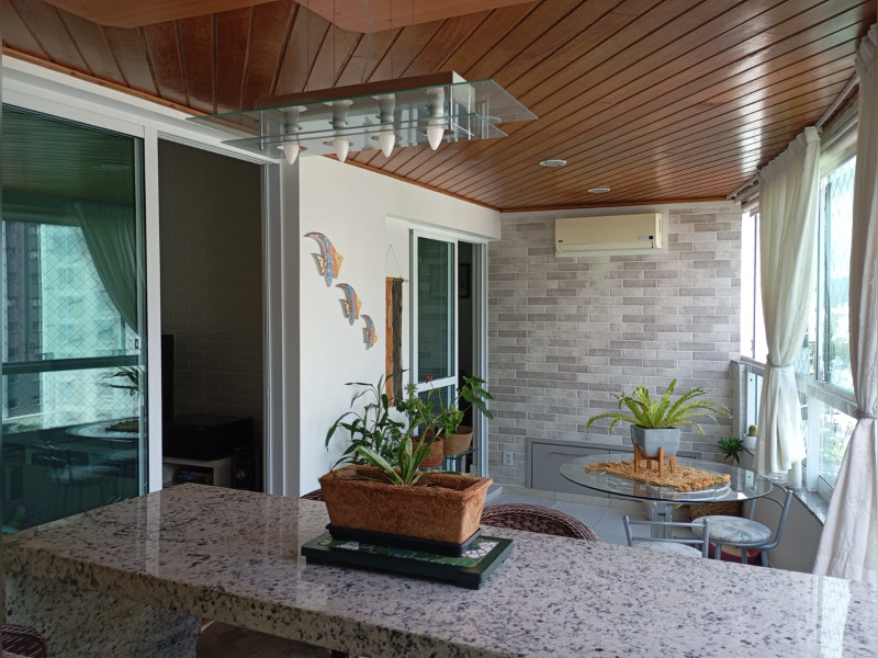 imóvel com 121m² - Centro - Balneário Camboriú
