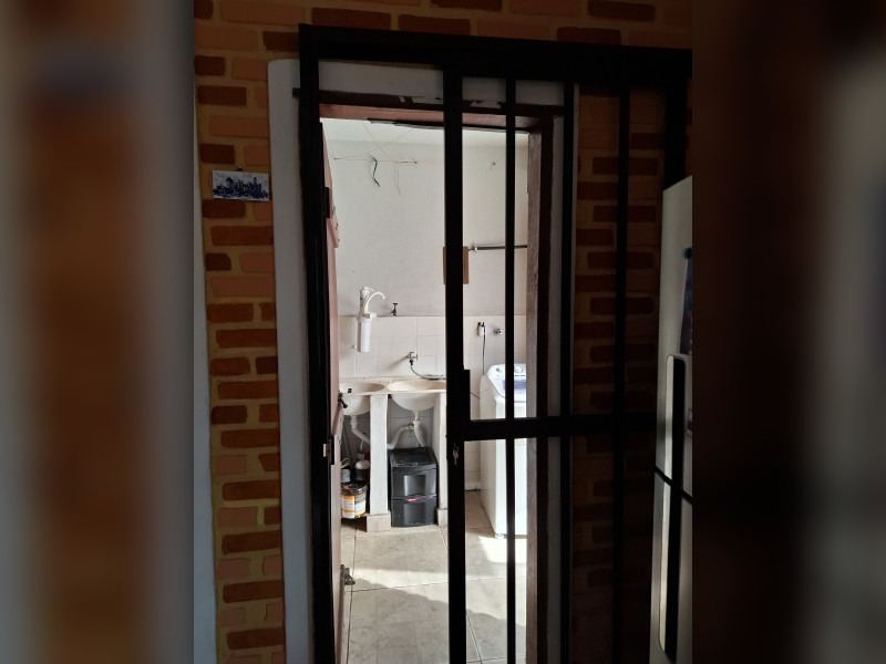 imóvel com 257m² - Cidade Jardim Itatiaia - Itatiaia