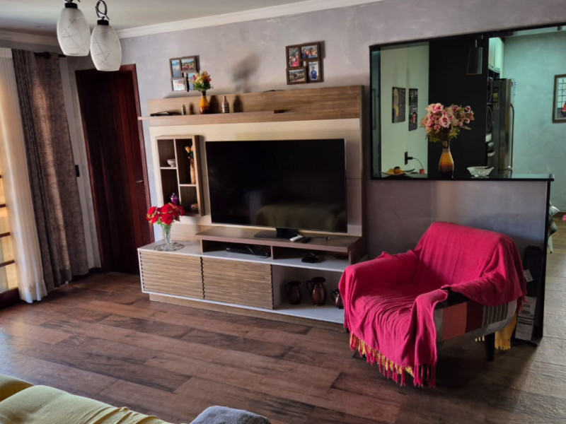 imóvel com 172m² - Varzea - Teresópolis
